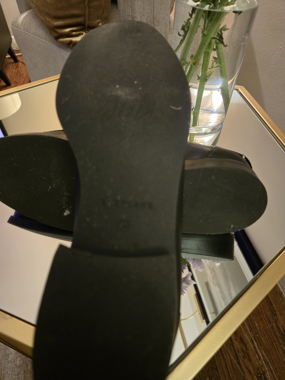 Everlane Black Leather Slip-On Loafers - Picture 4 of 5